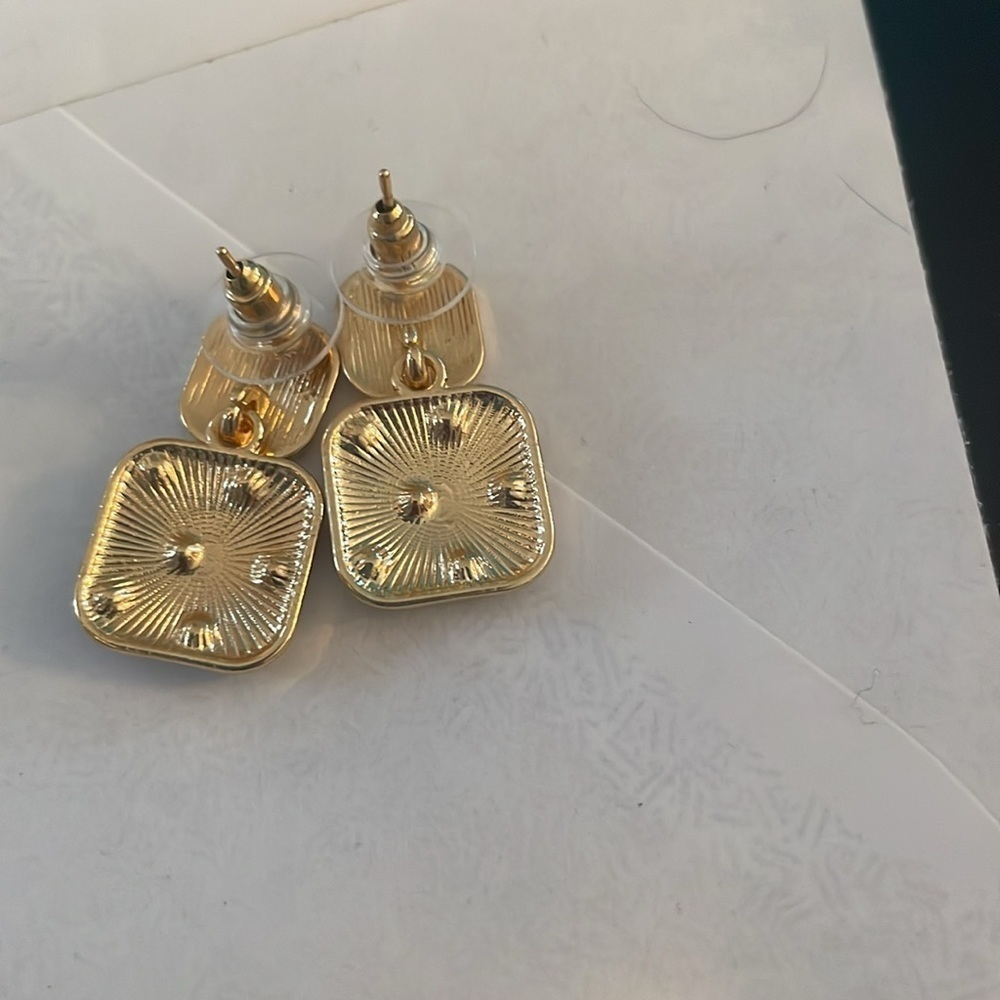 White Rhinestone Square Earrings - Picture 3 of 3